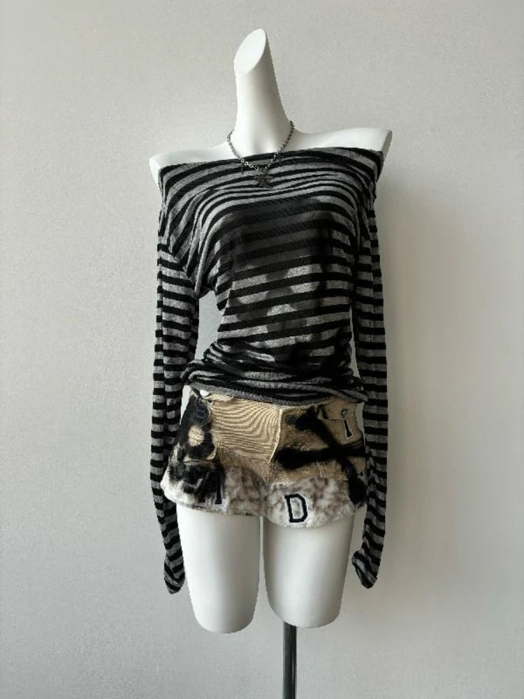Y2K Stripped Skull Longsleeve