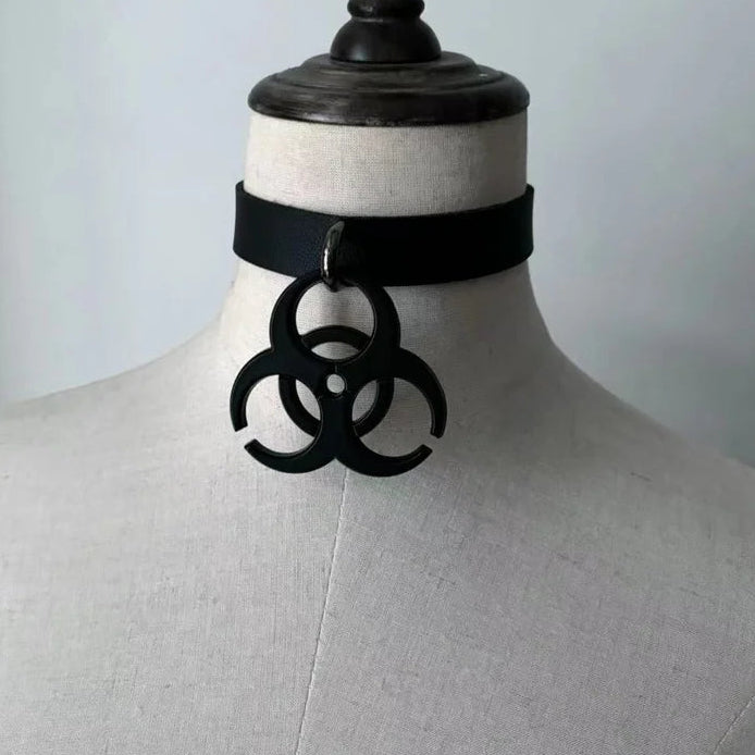 Toxic Waste Choker
